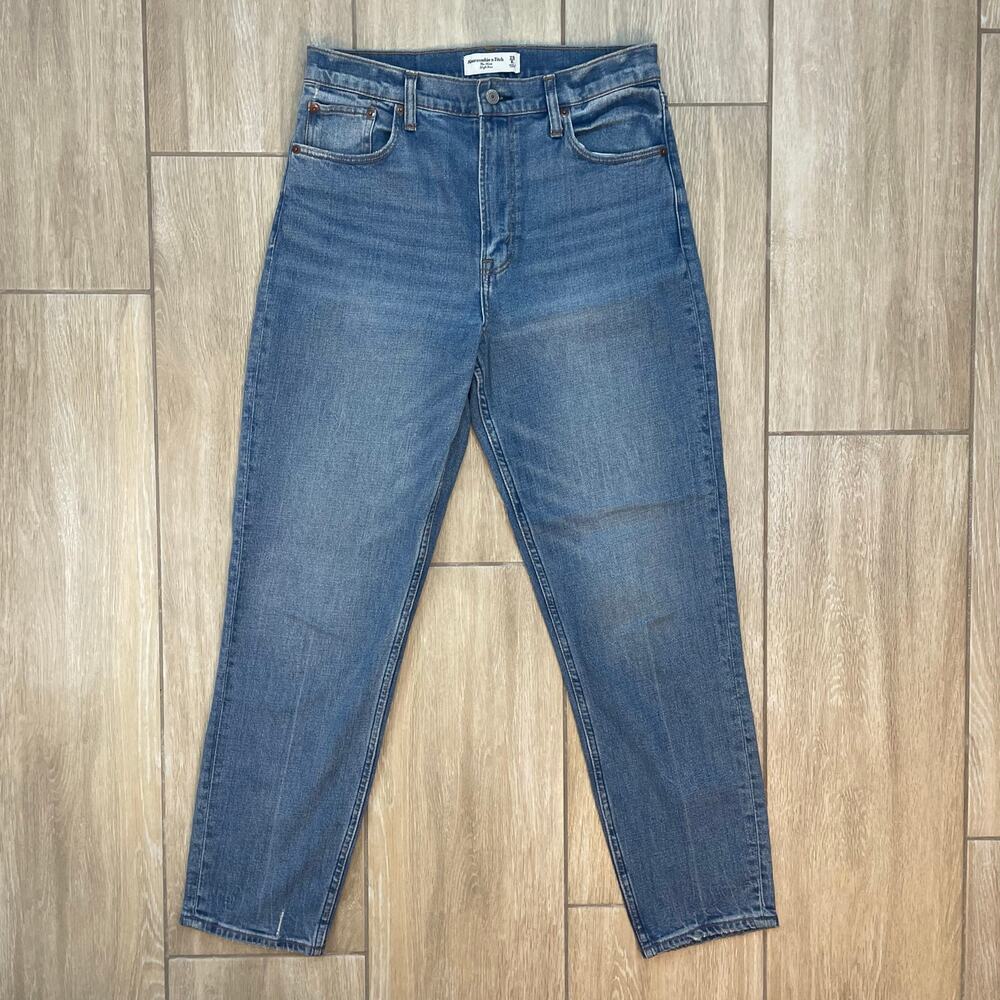 Abercrombie & Fitch The Mom Jeans Women 29 High Rise Medium Wash Straight Denim